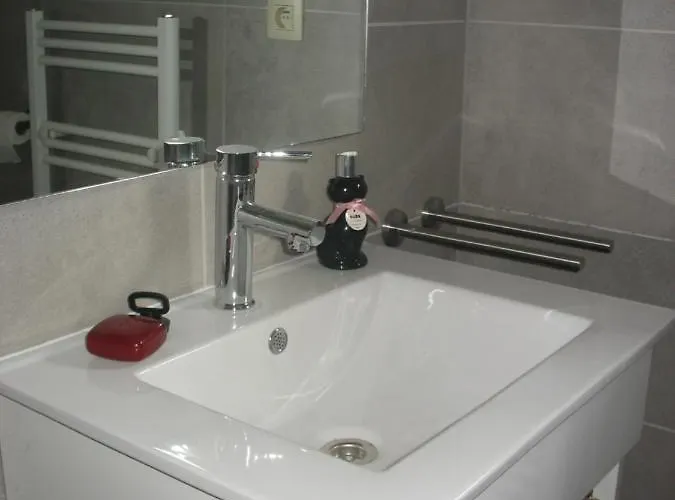 Kleine Familiechalet Edelweiss 4 A 5 Pers Chalet *